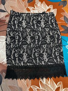Lace Mini Skirt