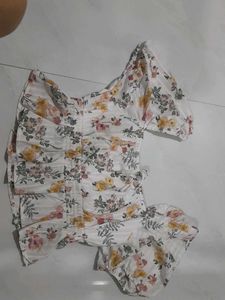 FLORAL TUNIC/TOP