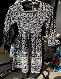 Short Kurti In Black