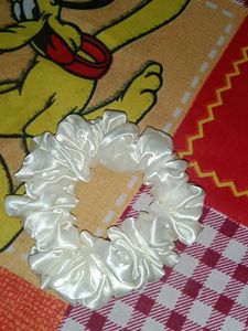 😍Super Soft Srunchie... Never Used Bef