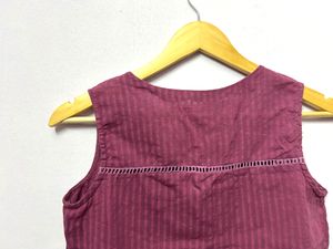 Maroon Women Sleeveless Top