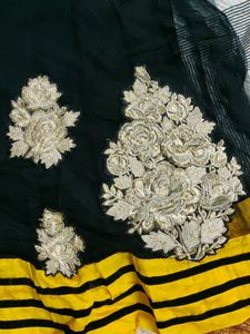 Trendy Gown With Pad