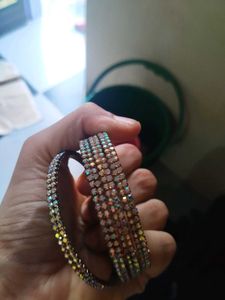 Sparkling Bangle Set
