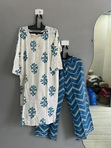 Elegant Kurta Set (XL)