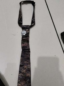Brown Suit &amp; Tie Set