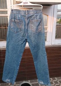 No Boyfriend Jeans