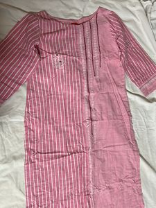 pink kurta