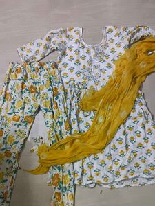 Sparkly Silver Yellow Kurta Set