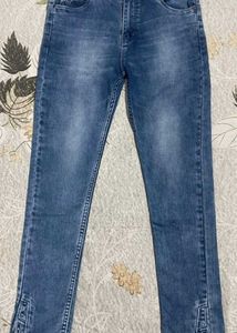 Blue Jeans *SUPRISE FREEBIE INCLUDED*