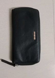 Cross women&#39;s zip around wallet