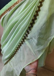 no any flaws 😜 designer beautiful saree 😍