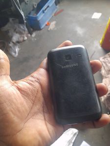 Rokea Mobile Sparesand Galaxy Y Duos