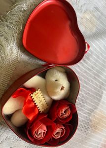 June Sale 🔥 Heart Shaped Gift Box🌹