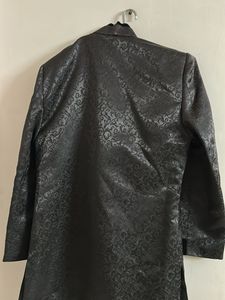 Stylish Ethnic Info Western