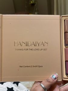 Branded Multishade Lipsticks