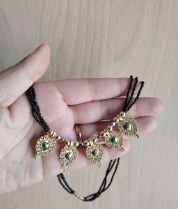Vintage Heart Leaf Necklace