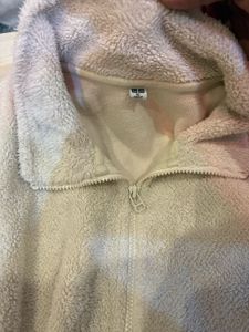 uniqlo Cozy Cream Fleece Zip-Up Jacket