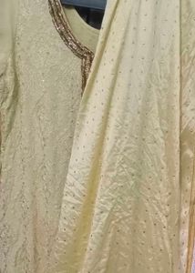 Elegant Cream &amp; Gold Embellished Salwar Kameez