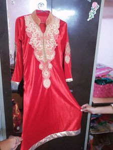 Red &amp; Gold Embellished Kurti