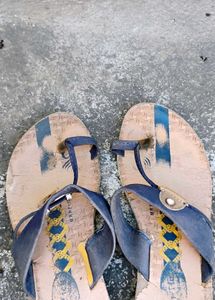 Flats Or Sandal