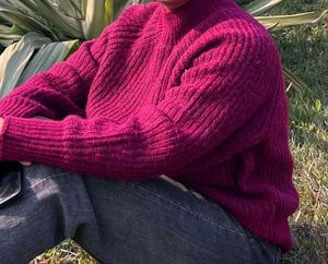 Stylish Knit Pullover Sweater