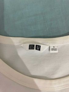 Uniqlo White Pocket Tee