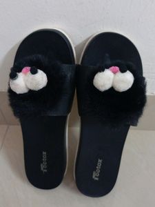 Black Solid Flateforms For Women