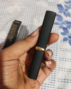 Loreal Paris Matte Slim Lipstick