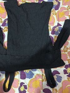 Offshoulder Fitted Top