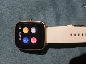 Noise Qube Full Touch display Smartwatch