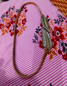 Leaf Design Gold Belt