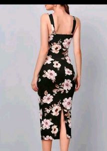 Floral Bodycon Midi Dress 🖤♥️