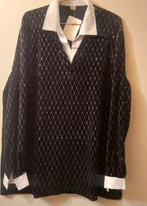 Designer Top Black And White Collar