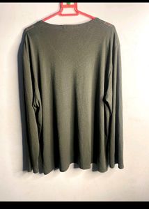 New Beautiful Olive Top 😍