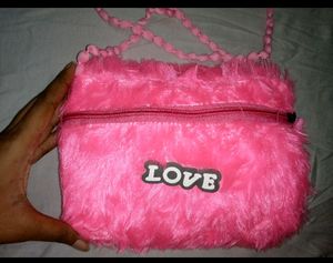 BEAUTIFUL BAG FOR GIRLS