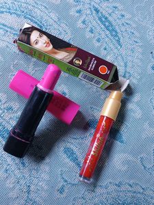 Shilpa Kumkum and Lipstick
