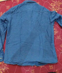 Double sided, 2-in-1 cotton denim like shirt