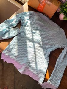 Cute Blue Knit Top