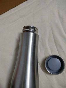 Stainless Steel Light Weight Premium Water Bottle