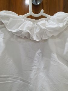 Zara White Designer Neck Shirt (Women)