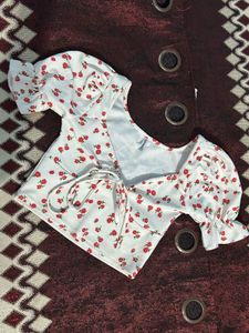 Floral Tie-Front Crop Top