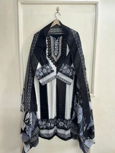 Elegant Ethnic Kurta Set