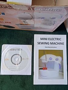 Mini Sewing Machine