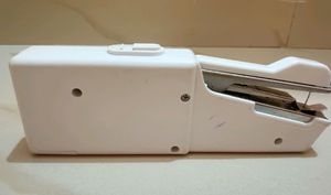 portable sewing machine