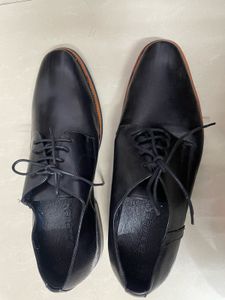 Black Formal Shoes