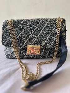 Tweed Chain Shoulder Bag