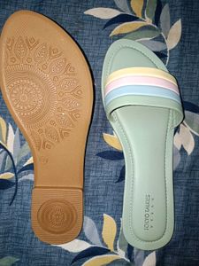 NEW FLATS