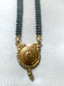 Gold Mangalsutra Pendant Necklace