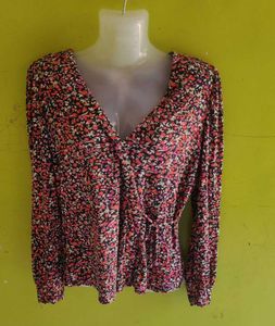 CUTE MULTI FLOWER TOP