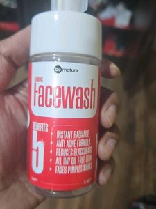 Foaming Facewash with brush